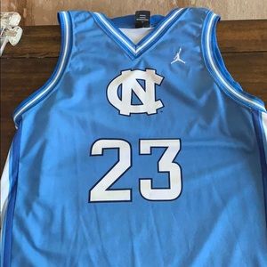 Full Michael Jordan UNC Jersey. THROWBACK/ Retro